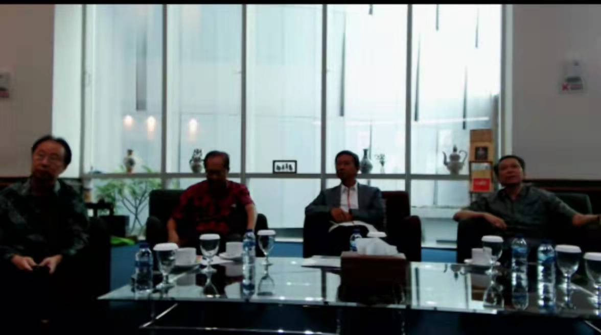 海花有约私董会与印尼贾巴贝卡集团董事局主席许龙川先生视频连线